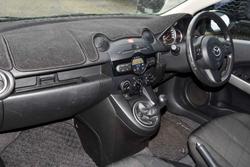 2012 Mazda
2 Neo
