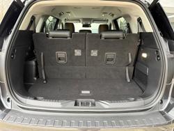 2024 Ford
Everest Sport