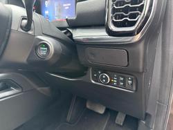 2024 Ford
Everest Sport