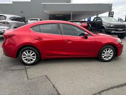 2014 Mazda
3 Maxx