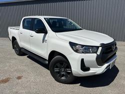 2023 Toyota
Hilux SR