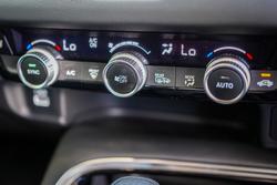 2023 Honda
HR-V e:HEV L