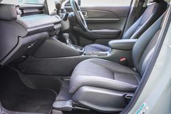 2023 Honda
HR-V e:HEV L