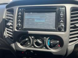 2018 Mitsubishi
Triton GLX
