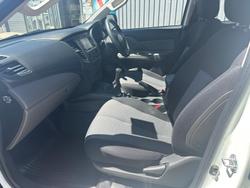 2018 Mitsubishi
Triton GLX