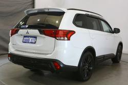 2021 Mitsubishi
                Outlander Black Edition