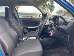 2017 Suzuki Swift GL Navigator AZ Speedy Blue