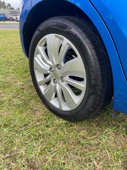 2017 Suzuki Swift GL Navigator AZ Speedy Blue