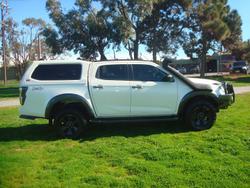 2021 Isuzu
D-MAX X-TERRAIN