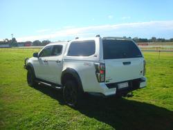 2021 Isuzu
D-MAX X-TERRAIN