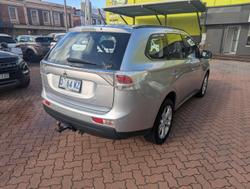 2013 Mitsubishi Outlander ES ZJ MY14 4X4 On Demand Cool Silver