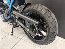 2025 Royal Enfield 2025 Royal Enfield 450CC GUERILLA 450 Road Blue