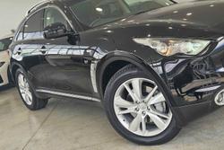 2018 INFINITI
QX70 GT