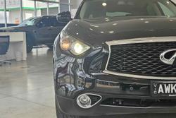 2018 INFINITI
QX70 GT
