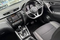 2019 Nissan
QASHQAI ST