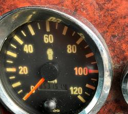 2011 Kenworth T409 Slp Fuel Kit Ice Pack Micro Wave Tv $79500Inc Gst KENWORTH T 409 WHITE