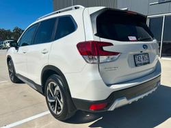 2022 Subaru
Forester 2.5i