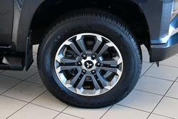 2023 Mitsubishi
Triton GLS