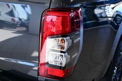2023 Mitsubishi
Triton GLS