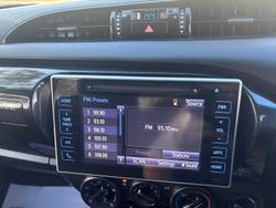 2018 Toyota
                Hilux SR
