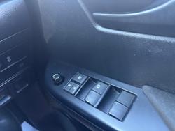 2018 Toyota
                Hilux SR