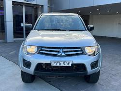 2014 Mitsubishi
Triton GLX