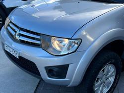 2014 Mitsubishi
Triton GLX