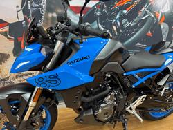 2023 Suzuki GSX-8S PEARL COSMIC BLUE