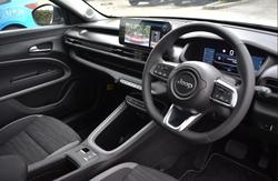 2024 Jeep
Avenger Longitude