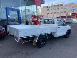 2022 Toyota
Hilux Workmate