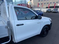 2022 Toyota
Hilux Workmate