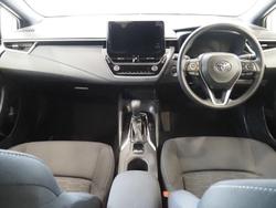 2023 Toyota
Corolla Ascent Sport Hybrid