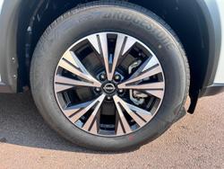 2025 Nissan
X-TRAIL ST-L e-POWER