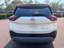 2025 Nissan X-TRAIL ST-L e-POWER