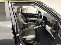 2019 Hyundai
                Venue Elite