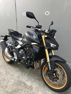 2025 Honda
CB1000 Hornet SP