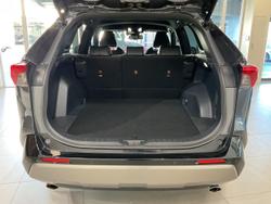 2022 Toyota
RAV4 XSE
