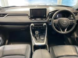 2022 Toyota
RAV4 XSE