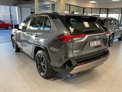 2022 Toyota
RAV4 XSE