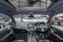 2019 BMW
X7 xDrive30d