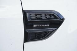 2021 Ford
Everest Sport