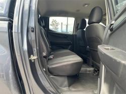2017 Isuzu
D-MAX SX