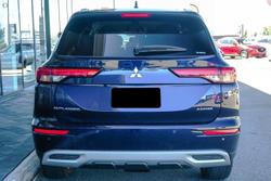 2025 Mitsubishi
Outlander Aspire