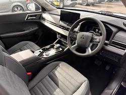 2025 Mitsubishi Outlander Aspire