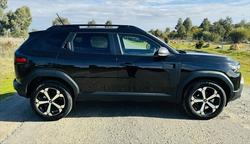 2025 Renault Duster Techno