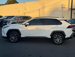2022 Toyota
RAV4 GXL