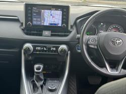 2022 Toyota
RAV4 GXL