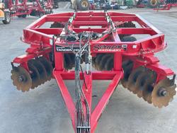 0 Serafin Tandem Hd 44 Plate Offset Disc 6.6M - Hydraulic Adjustable Gangs - Ex Demo RED