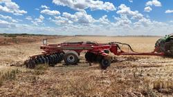 0 SERAFIN TANDEM HD 44 PLATE OFFSET DISC 6.6m Hydraulic Adjustable Gangs EX DEMO RED