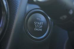 2016 Mazda
                2 Neo